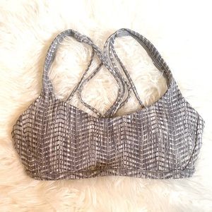Lululemon Free To Be Zen Bra